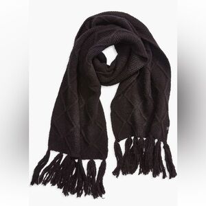 Treasure & Bond Core, fringe Scarf NWt